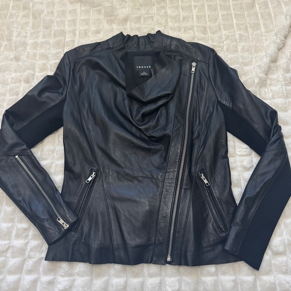 Trouvé XXS Black 100% Leather Jacket ~ Asymmetrical Modern Chic Biker - Picture 3 of 8